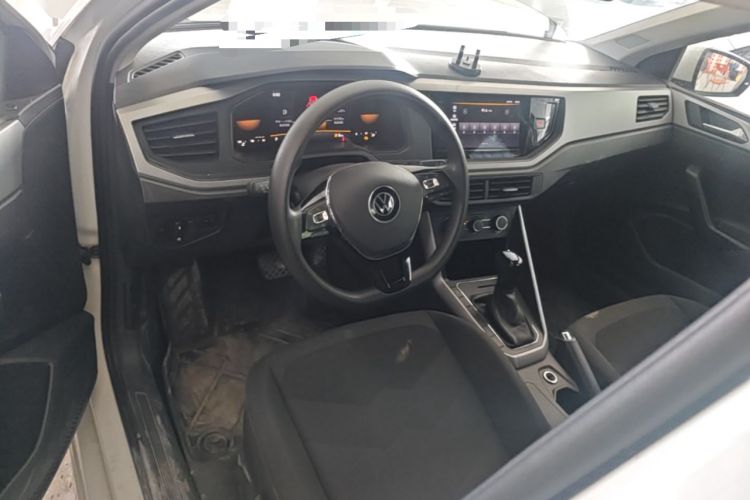 Used Volkswagen Polo 2023 Revised Plus 1.5L Automatic – Enjoy Life Edition Center Console