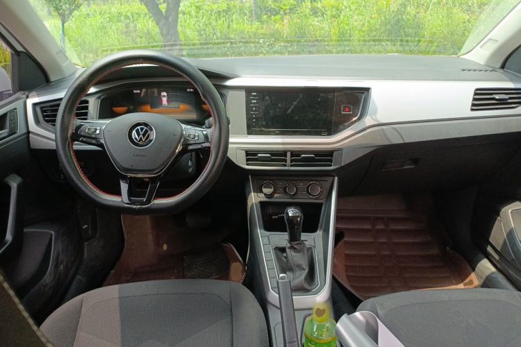Used Volkswagen Polo 2023 Revised Plus 1.5L Automatic – Enjoy Life Edition Center Console