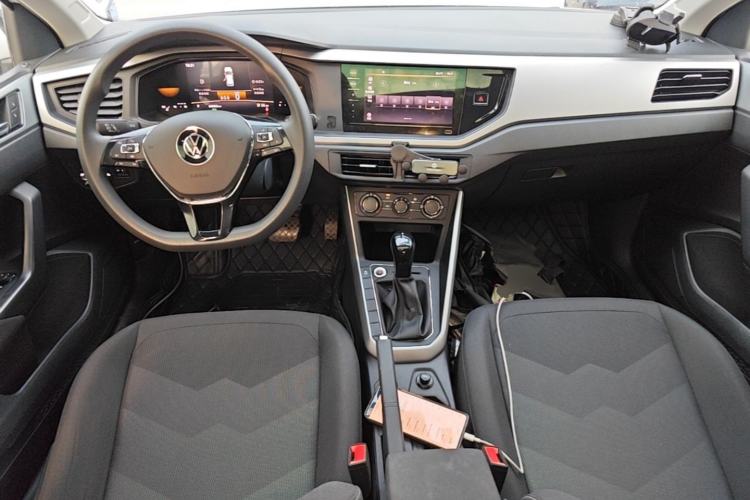 Used Volkswagen Polo 2023 Plus 1.5L Automatic Panoramic Enjoyment Edition Center Console