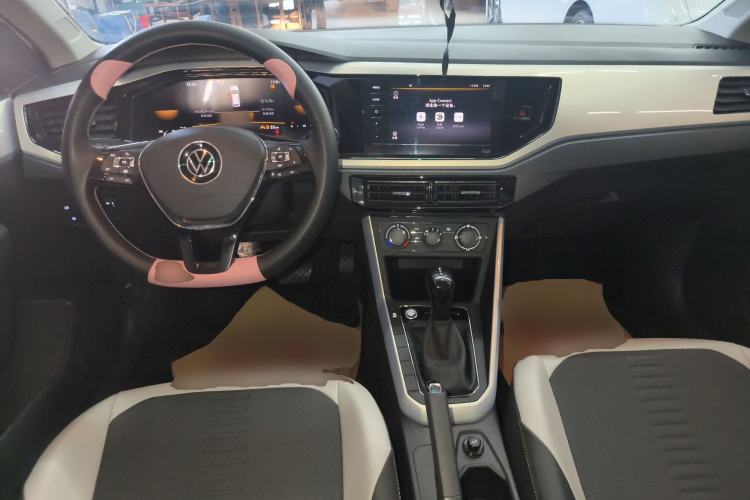 Used Volkswagen Polo 2023 Restyled Plus 1.5L Automatic Colorful Tech Edition Center Console