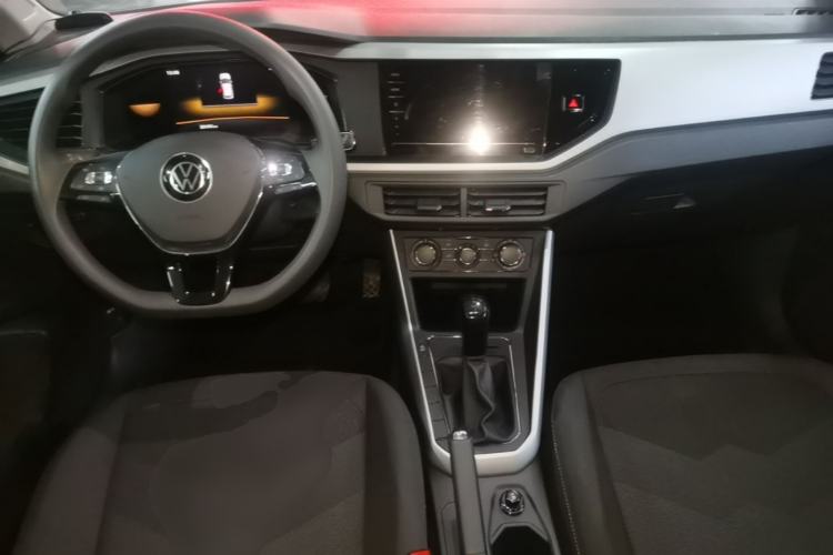 Used Volkswagen Polo 2023 Plus 1.5L Automatic Panoramic Enjoyment Edition Center Console