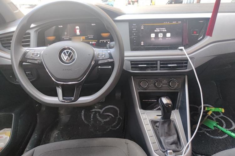 Used Volkswagen Polo 2023 Revised Plus 1.5L Automatic – Enjoy Life Edition Center Console