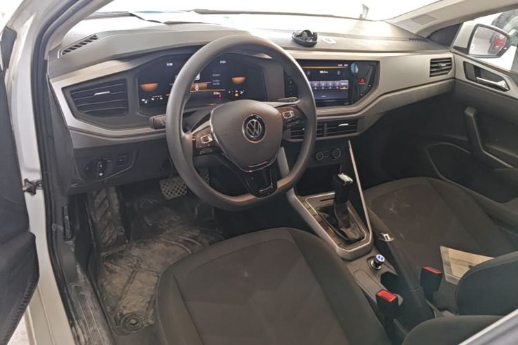 Used Volkswagen Polo 2023 Revised Plus 1.5L Automatic – Enjoy Life Edition Center Console