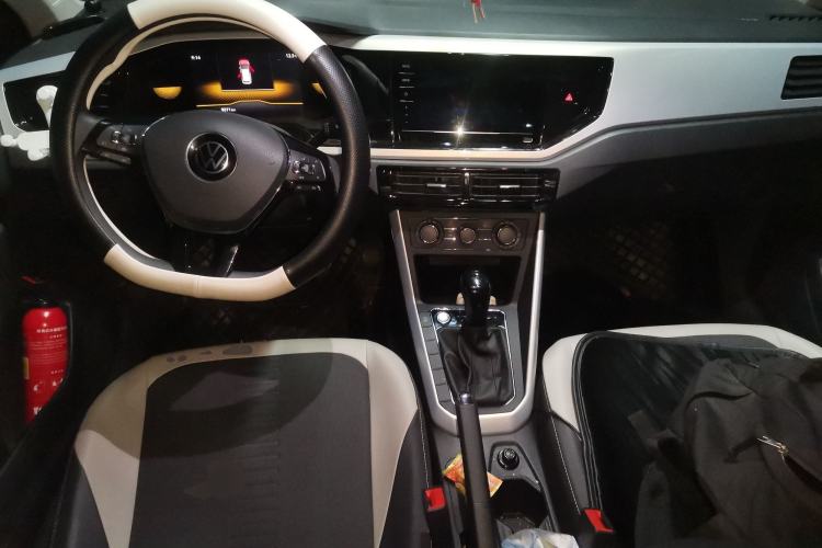 Used Volkswagen Polo 2023 Restyled Plus 1.5L Automatic Colorful Tech Edition Center Console