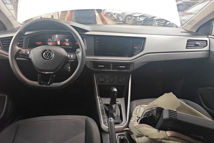 Used Volkswagen Polo 2023 Revised Plus 1.5L Automatic – Enjoy Life Edition Center Console