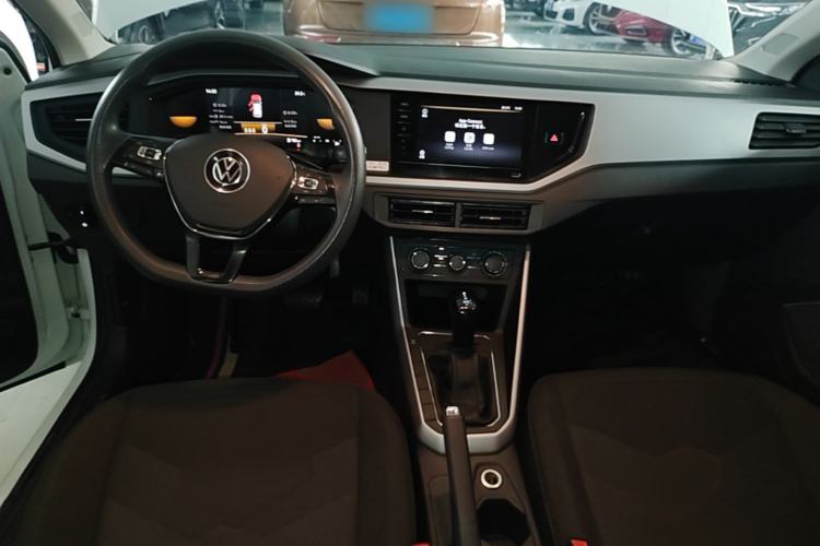 Used Volkswagen Polo 2023 Plus 1.5L Automatic Enjoy-the-Moment Edition Center Console