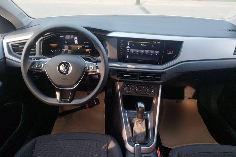 Used Volkswagen Polo 2023 Plus 1.5L Automatic Enjoy-the-Moment Edition Center Console