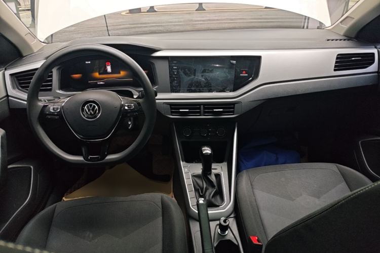 Used Volkswagen Polo 2023 Plus 1.5L Automatic Panoramic Enjoyment Edition Center Console