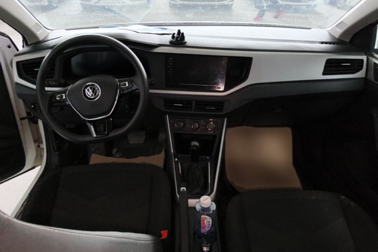 Used Volkswagen Polo 2023 Revised Plus 1.5L Automatic – Enjoy Life Edition Center Console