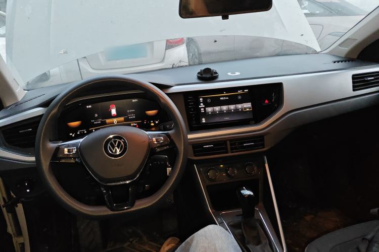 Used Volkswagen Polo 2023 Revised Plus 1.5L Automatic – Enjoy Life Edition Center Console