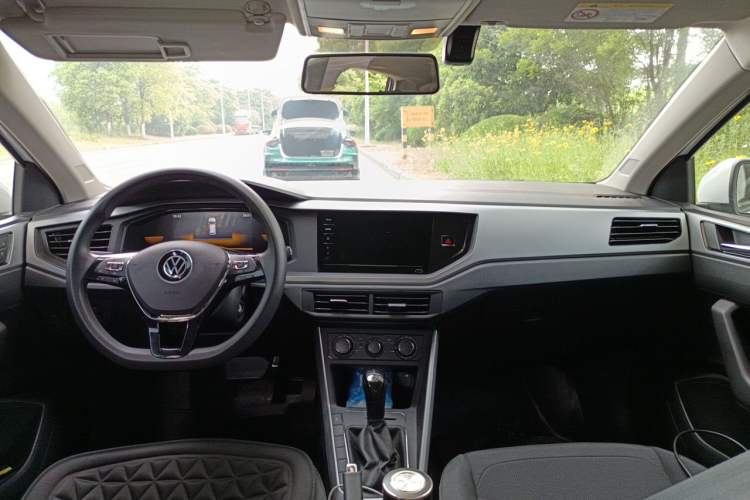 Used Volkswagen Polo 2023 Plus 1.5L Automatic Enjoy-the-Moment Edition Center Console