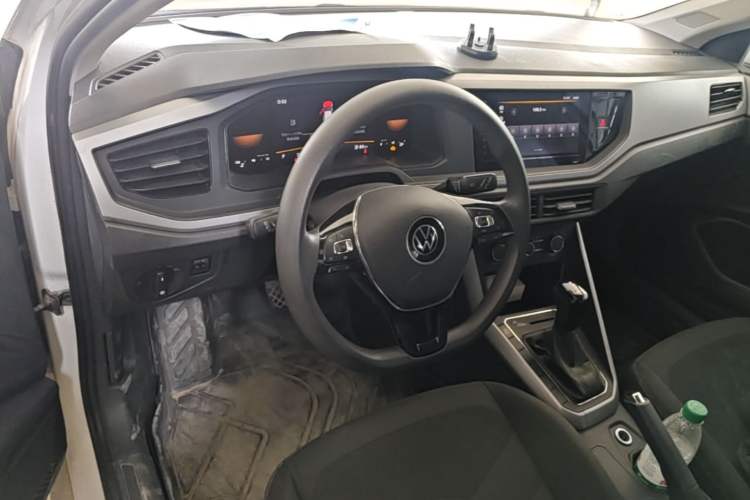 Used Volkswagen Polo 2023 Revised Plus 1.5L Automatic – Enjoy Life Edition Center Console