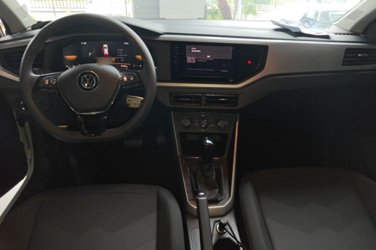 Used Volkswagen Polo 2023 Revised Plus 1.5L Automatic – Enjoy Life Edition Center Console
