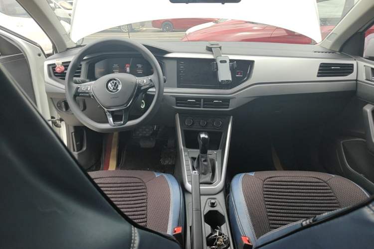 Used Volkswagen Polo 2023 Plus 1.5L Automatic Enjoy-the-Moment Edition Center Console