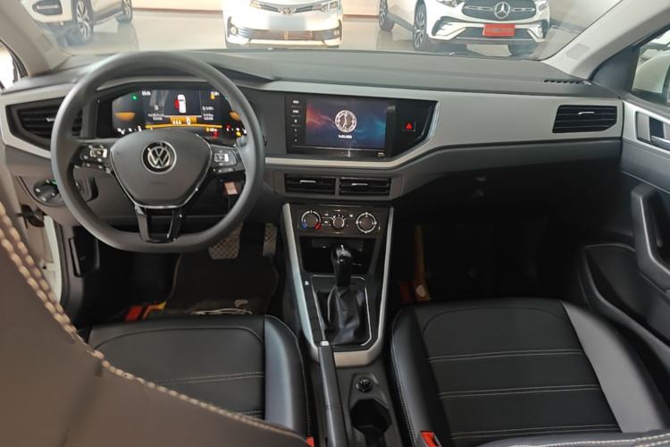 Used Volkswagen Polo 2023 Revised Plus 1.5L Automatic – Enjoy Life Edition Center Console