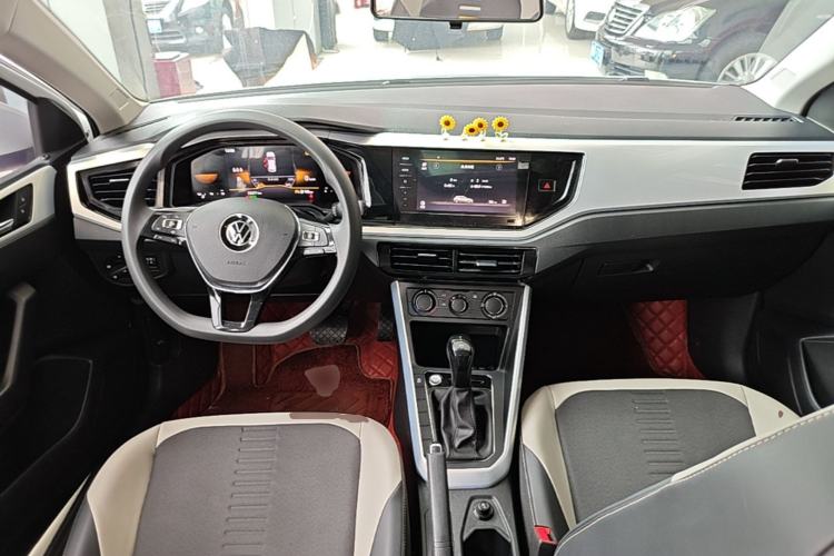 Used Volkswagen Polo 2023 Restyled Plus 1.5L Automatic Colorful Tech Edition Center Console