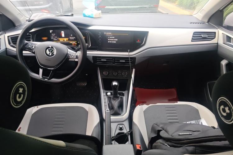 Used Volkswagen Polo 2023 Restyled Plus 1.5L Automatic Colorful Tech Edition Center Console