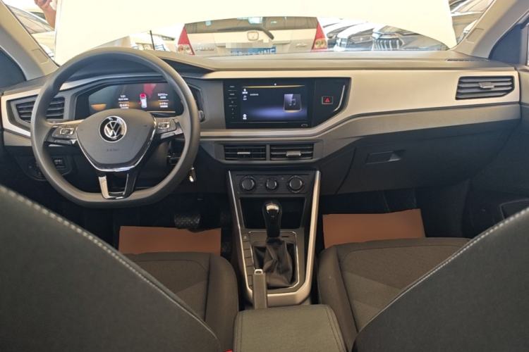 Used Volkswagen Polo 2023 Plus 1.5L Automatic Enjoy-the-Moment Edition Center Console