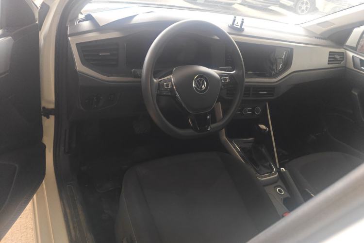 Used Volkswagen Polo 2023 Plus 1.5L Automatic Enjoy-the-Moment Edition Center Console