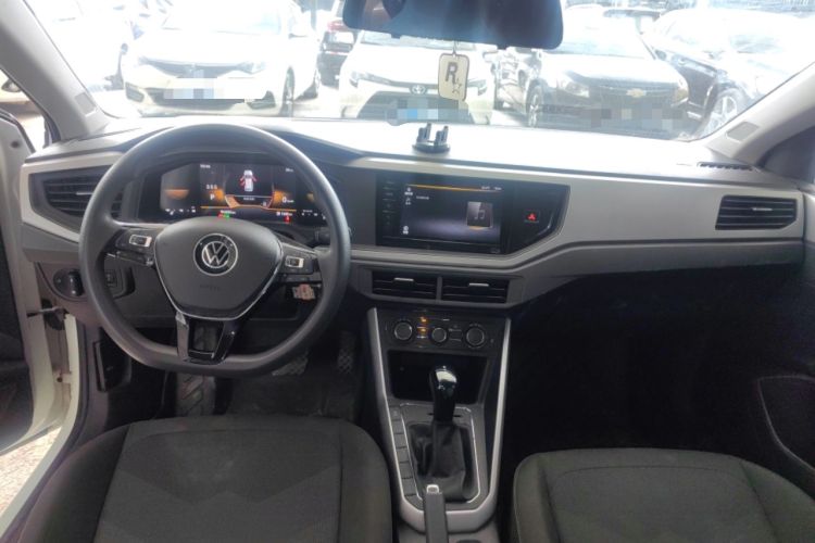Used Volkswagen Polo 2023 Revised Plus 1.5L Automatic – Enjoy Life Edition Center Console