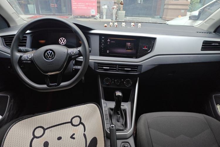 Used Volkswagen Polo 2023 Revised Plus 1.5L Automatic – Enjoy Life Edition Center Console
