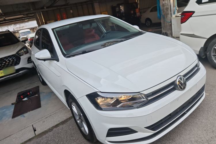Used Volkswagen Polo 2023 Revised Plus 1.5L Automatic – Enjoy Life Edition Front Right 45 Deg