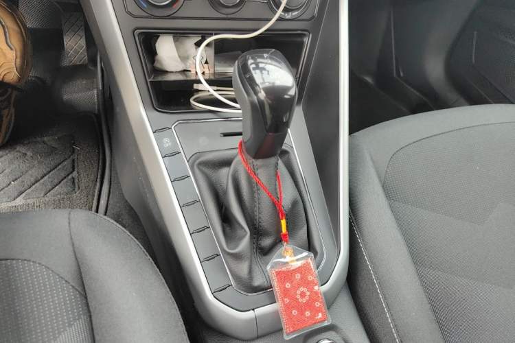 Used Volkswagen Polo 2023 Plus 1.5L Automatic Enjoy-the-Moment Edition Gear Lever