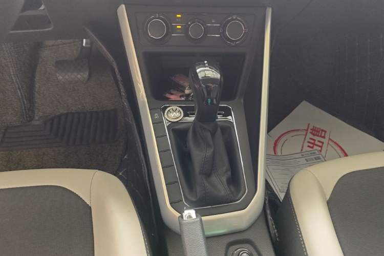 Used Volkswagen Polo 2023 Plus 1.5L Automatic Panoramic Enjoyment Edition Gear Lever