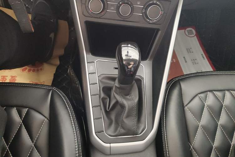 Used Volkswagen Polo 2023 Plus 1.5L Automatic Panoramic Enjoyment Edition Gear Lever