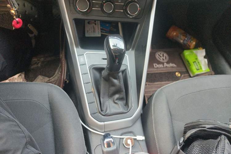 Used Volkswagen Polo 2023 Revised Plus 1.5L Automatic – Enjoy Life Edition Gear Lever
