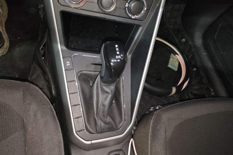 Used Volkswagen Polo 2023 Plus 1.5L Automatic Panoramic Enjoyment Edition Gear Lever