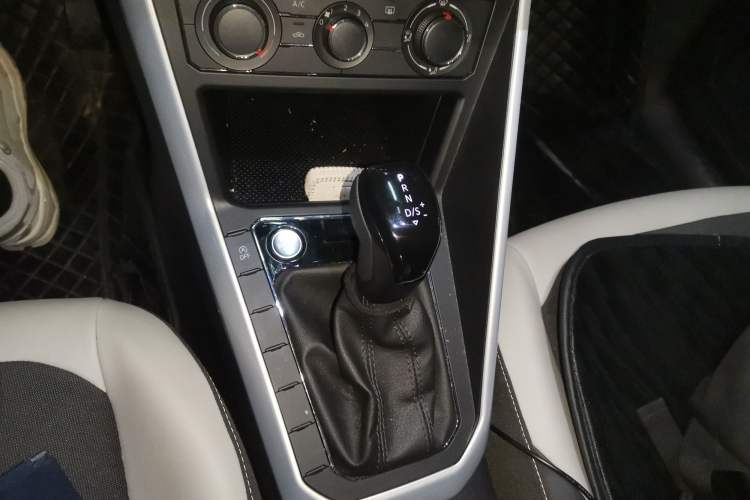 Used Volkswagen Polo 2023 Restyled Plus 1.5L Automatic Colorful Tech Edition Gear Lever