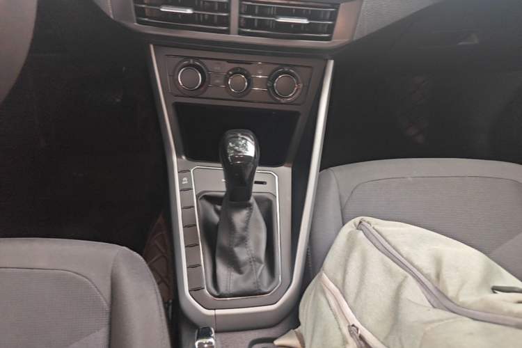 Used Volkswagen Polo 2023 Revised Plus 1.5L Automatic – Enjoy Life Edition Gear Lever