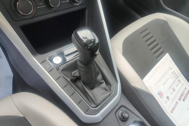 Used Volkswagen Polo 2023 Plus 1.5L Automatic Colorful Tech Edition Gear Lever