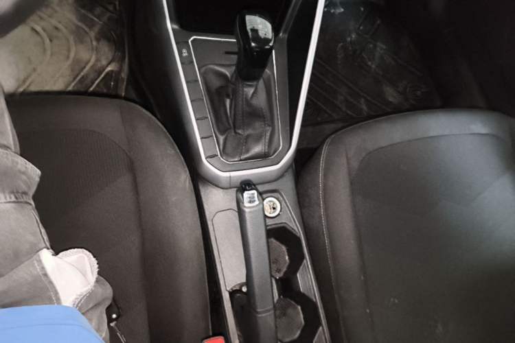 Used Volkswagen Polo 2023 Revised Plus 1.5L Automatic – Enjoy Life Edition Gear Lever