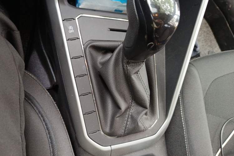 Used Volkswagen Polo 2023 Plus 1.5L Automatic Enjoy-the-Moment Edition Gear Lever