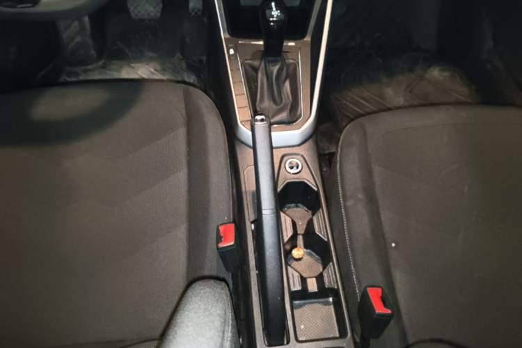 Used Volkswagen Polo 2023 Revised Plus 1.5L Automatic – Enjoy Life Edition Gear Lever