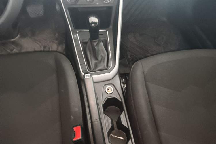 Used Volkswagen Polo 2023 Revised Plus 1.5L Automatic – Enjoy Life Edition Gear Lever