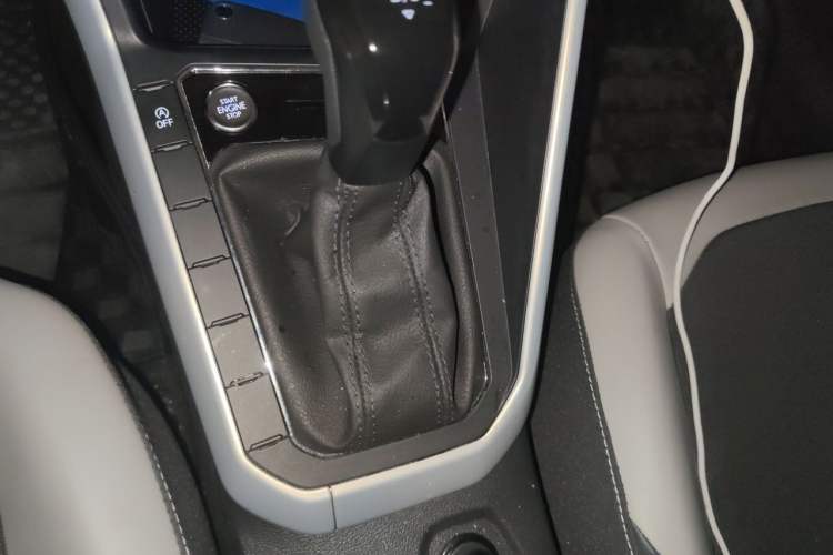 Used Volkswagen Polo 2023 Restyled Plus 1.5L Automatic Colorful Tech Edition Gear Lever