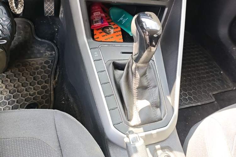 Used Volkswagen Polo 2023 Revised Plus 1.5L Automatic – Enjoy Life Edition Gear Lever