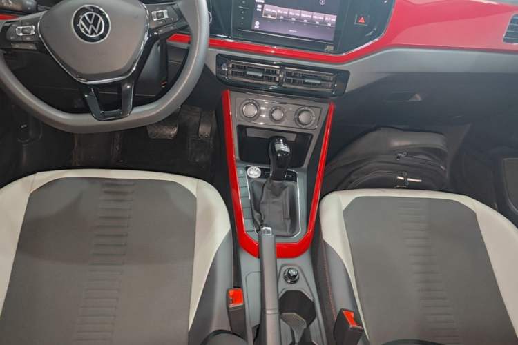 Used Volkswagen Polo 2023 Plus 1.5L Automatic Colorful Tech Edition Gear Lever
