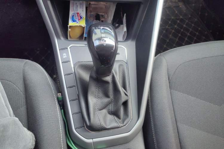 Used Volkswagen Polo 2023 Revised Plus 1.5L Automatic – Enjoy Life Edition Gear Lever