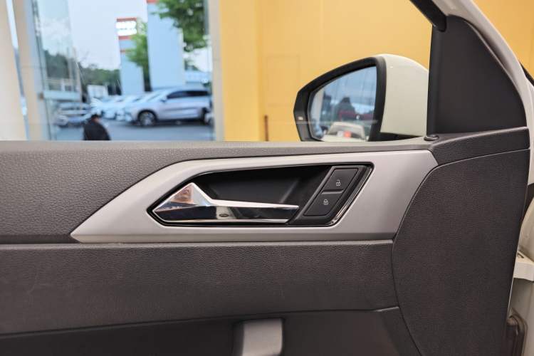 Used Volkswagen Polo 2023 Revised Plus 1.5L Automatic – Enjoy Life Edition Interior 10