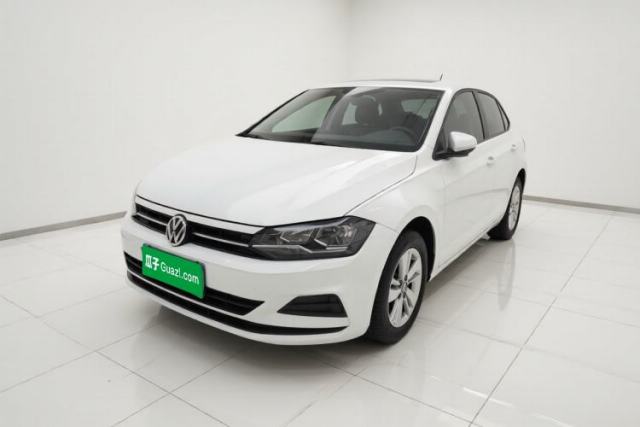 Ojetý Volkswagen Polo 2023 Plus 1.5L Automatic Enjoy-the-Moment Edition