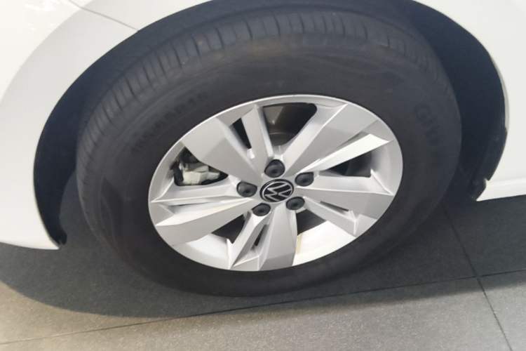 Used Volkswagen Polo 2023 Revised Plus 1.5L Automatic – Enjoy Life Edition Left Front Wheel Hub