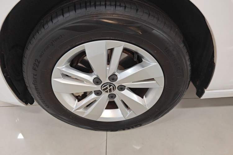 Used Volkswagen Polo 2023 Revised Plus 1.5L Automatic – Enjoy Life Edition Left Front Wheel Hub