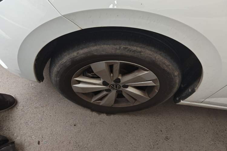 Used Volkswagen Polo 2023 Revised Plus 1.5L Automatic – Enjoy Life Edition Left Front Wheel Hub