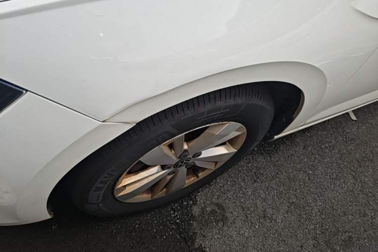 Used Volkswagen Polo 2023 Revised Plus 1.5L Automatic – Enjoy Life Edition Left Front Wheel Hub