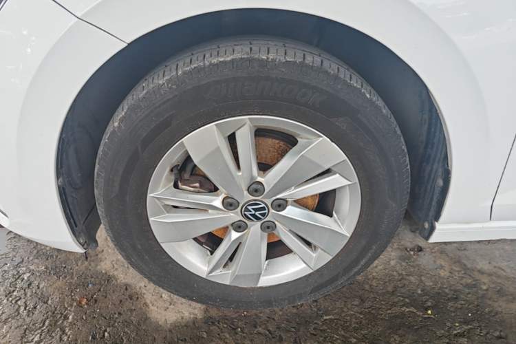 Used Volkswagen Polo 2023 Revised Plus 1.5L Automatic – Enjoy Life Edition Left Front Wheel Hub