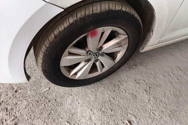 Used Volkswagen Polo 2023 Revised Plus 1.5L Automatic – Enjoy Life Edition Left Front Wheel Hub